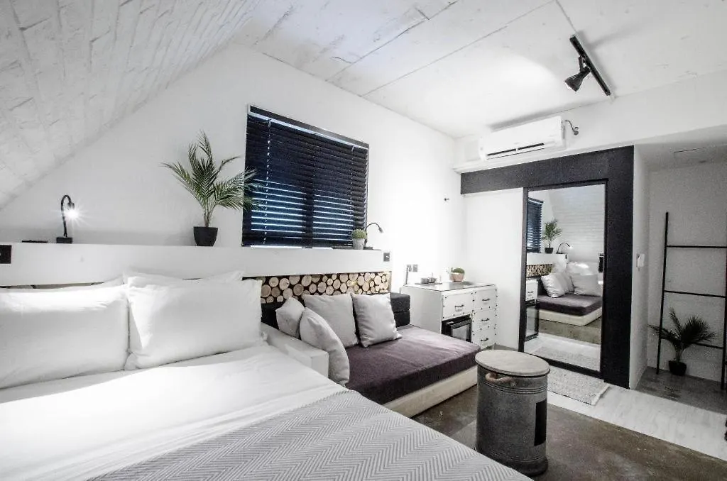 סיאול Mmmio II Design Residence Myeongdong קוריאה הדרומית