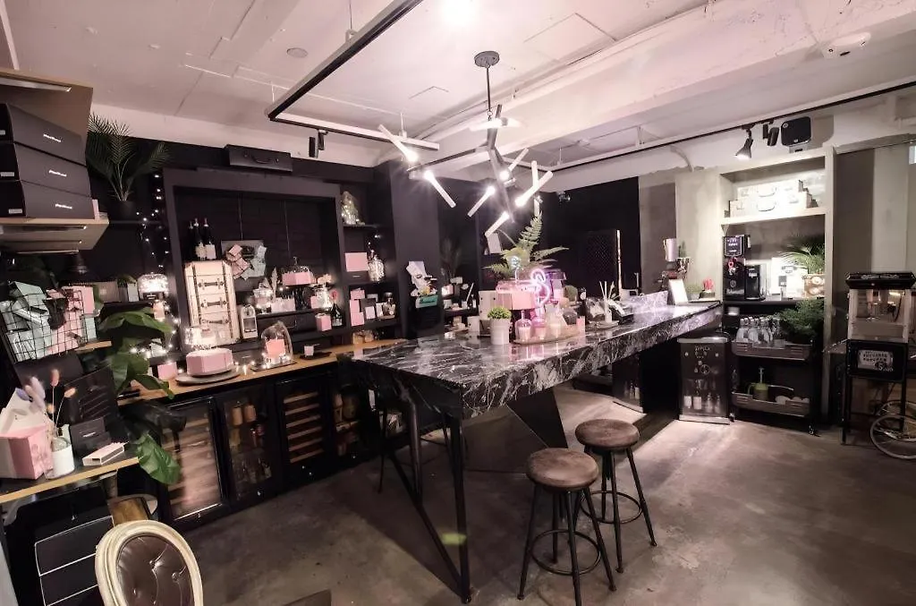 Mmmio II Design Residence Myeongdong Seoul 2*,