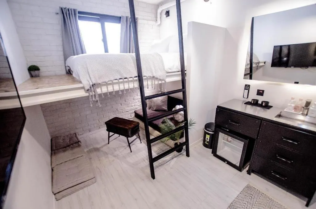Motel Mmmio II Design Residence Myeongdong Seoul