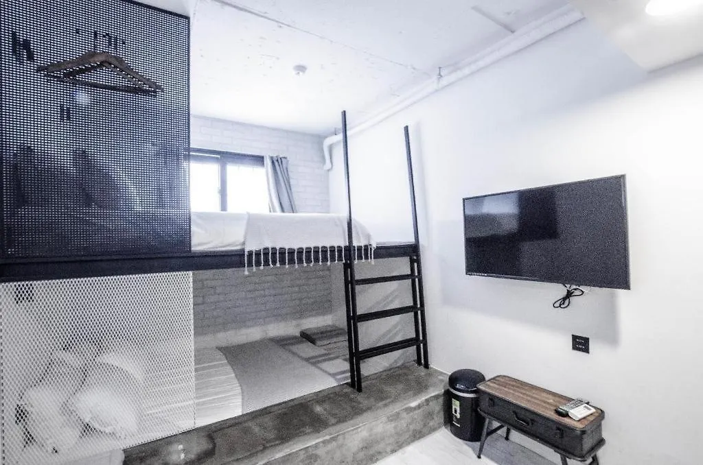Motel Mmmio II Design Residence Myeongdong Seoul