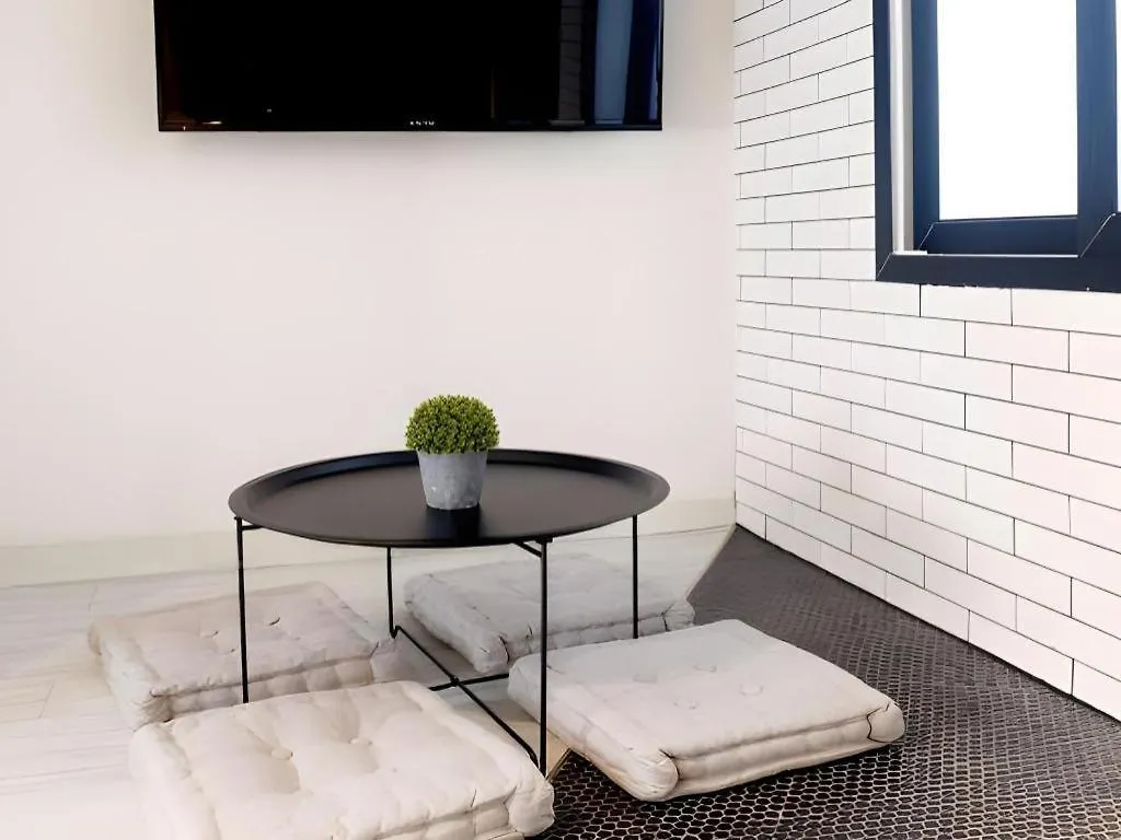 Motel Mmmio II Design Residence Myeongdong Seoul