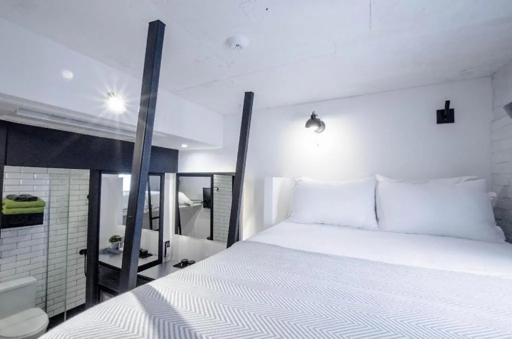 Motel Mmmio II Design Residence Myeongdong Seoul