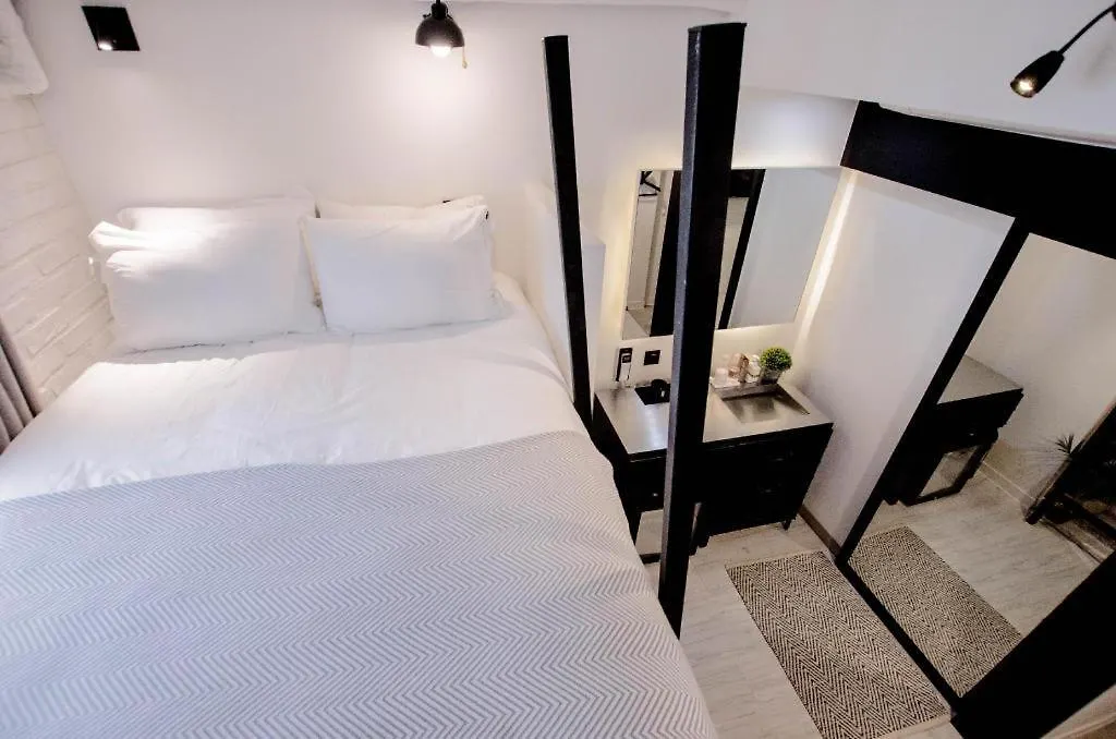 Mmmio II Design Residence Myeongdong Seoul 2*,  South Korea