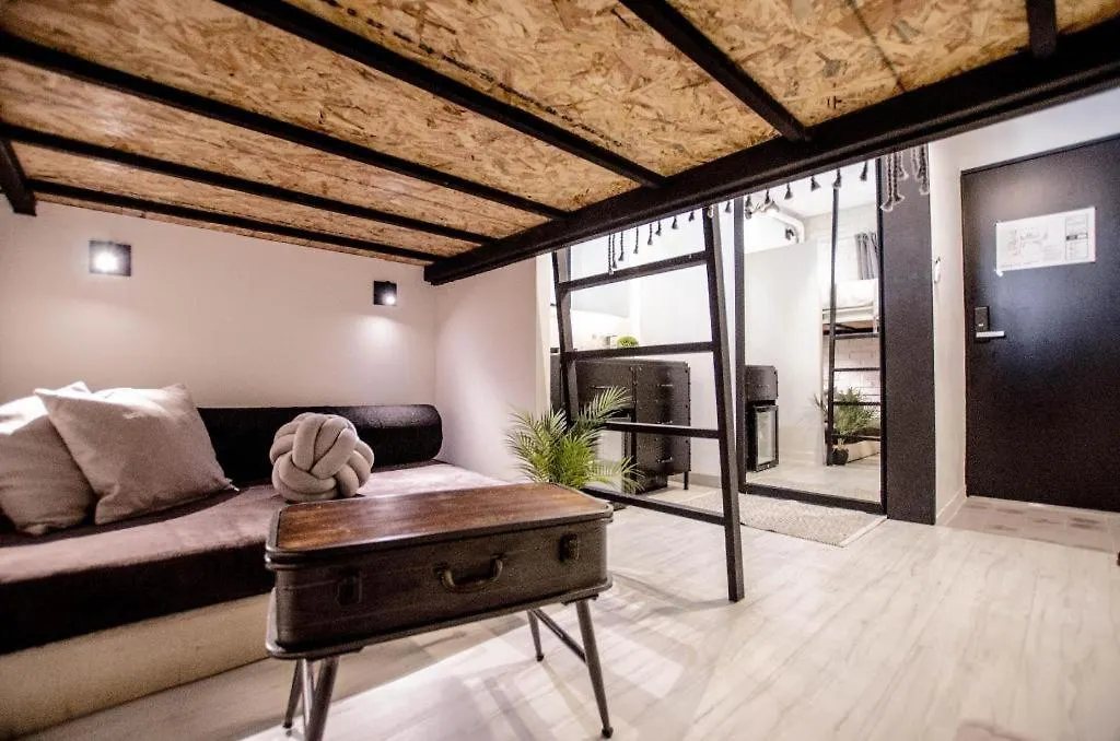 Mmmio II Design Residence Myeongdong Seoul 2*,
