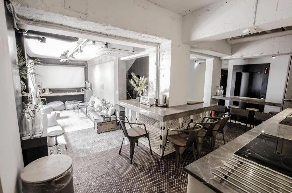 Mmmio II Design Residence Myeongdong Σεούλ